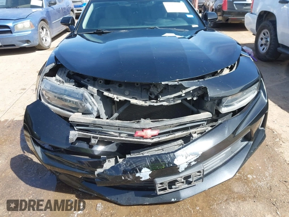 2016 Chevrolet Camaro 1LT with VIN 1G1FB1RS2G0171446, listed as a IAAI auction lot 41931011 with 116,368 mi miles. Bid and sale history available at carsss.com. Image 6.