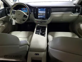 2024 Volvo S60 Plus Dark Theme z VIN 7JRL12FL7RG314435, wystawiony jako Copart lot #52197045 z przebiegiem 6 664 mil mil oraz Szkoda całkowita • Salvage title. Historia ofert i sprzedaży dostępna na DreamBid. Obrazek 8.