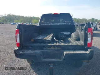 2019 Ford F-250 XL с VIN 1FT7W2B69KEG82649, выставлен на аукционе IAAI как лот 42119089 с пробегом 147 490 миль миль и . История ставок и продаж доступна на DreamBid. Изображение 15.