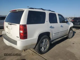 2010 Chevrolet Tahoe LTZ z VIN 1GNUCCE06AR203496, wystawiony jako Copart lot #83473464 z przebiegiem 157 480 mil mil oraz Szkoda całkowita • Salvage title. Historia ofert i sprzedaży dostępna na DreamBid. Obrazek 3.
