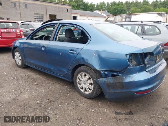 2015 Volkswagen Jetta S with VIN 3VW2K7AJ0FM347625, listed as a IAAI auction lot 42503613 with 92,587 mi miles and . Bid and sale history available at DreamBid. Image 3.