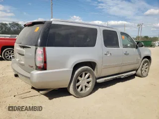 2011 GMC Yukon XL Denali with VIN 1GKS1MEF1BR391690, listed as a Copart auction lot 76612984 with 285,289 mi miles and Clean Title. Bid and sale history available at carsss.com. Image 3.
