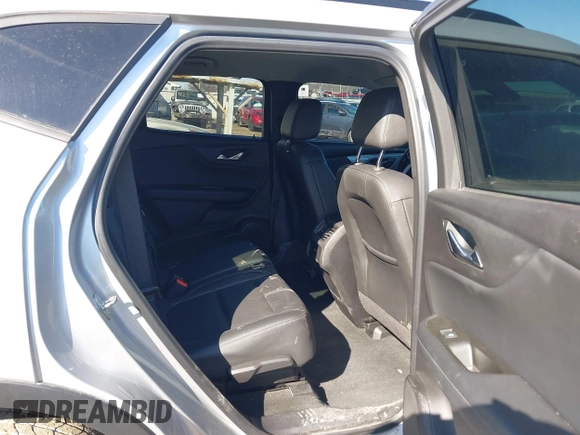 2020 Chevrolet Blazer LT with VIN 3GNKBDRS2LS552876, listed as a IAAI auction lot 41746453 with 116,523 mi miles and . Bid and sale history available at DreamBid. Image 8.