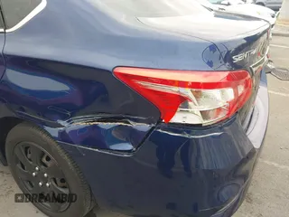 2017 Nissan Sentra SR z VIN 3N1AB7AP4HY398157, wystawiony jako IAAI lot #42201264 z przebiegiem 74 131 mil mil oraz . Historia ofert i sprzedaży dostępna na DreamBid. Obrazek 6.