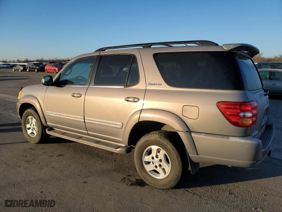 2001 Toyota Sequoia Limited with VIN 5TDBT48A41S001090, listed as a Copart auction lot 87897875 with 241,046 mi miles and Salvage Title. Bid and sale history available at carsss.com. Image 2.