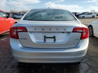 2015 Volvo S60 T5 Drive-E Premier with VIN YV140MFKXF2353290, listed as a Copart auction lot 77796053 with 51,829 mi miles. Bid and sale history available at carsss.com. Image 6.
