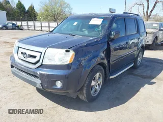 2011 Honda Pilot EX-L with VIN 5FNYF4H6XBB022917, listed as a IAAI auction lot 41864215 with 36,923 mi miles and . Bid and sale history available at carsss.com. Image 18.
