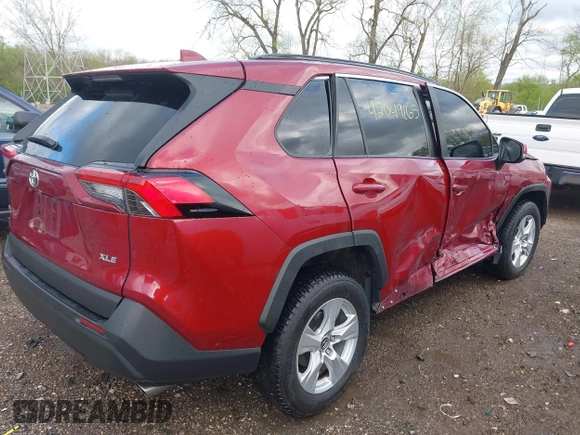 2020 Toyota RAV4 XLE with VIN 2T3W1RFV1LC052043, listed as a IAAI auction lot 42049165 with 116,628 mi miles and . Bid and sale history available at DreamBid. Image 4.