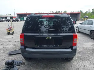 2014 Jeep Patriot Sport with VIN 1C4NJPBB7ED793811, listed as a IAAI auction lot 42442047 with 100,193 mi miles and . Bid and sale history available at DreamBid. Image 16.