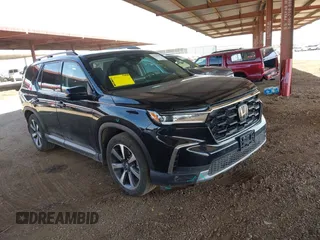 2024 Honda Pilot Elite with VIN 5FNYG1H88RB003841, listed as a IAAI auction lot 41598029 with 20,468 mi miles. Bid and sale history available at carsss.com. Image 1.