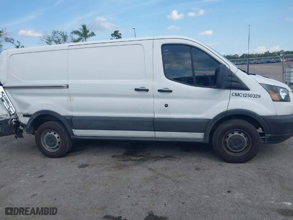 2018 Ford Transit Van with VIN 1FTYR1YM9JKA22851, listed as a IAAI auction lot 41807770 with NaN miles. Bid and sale history available at carsss.com. Image 13.