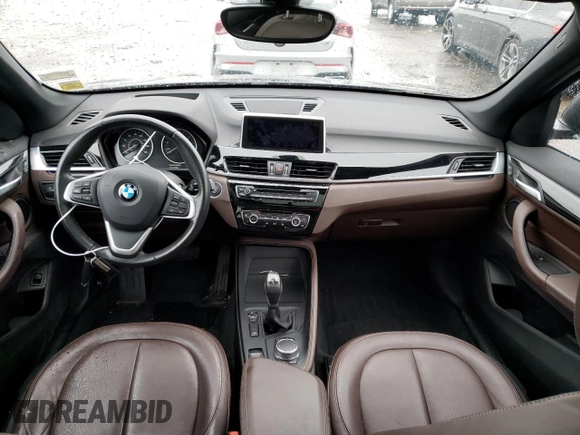 2018 BMW X1 xDrive28i with VIN WBXHT3C37J5K26738, listed as a Copart auction lot 35778903 with 34,916 mi miles. Bid and sale history available at carsss.com. Image 8.