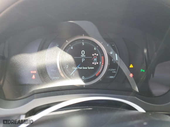 2015 Lexus RC 350 with VIN JTHHE5BC6F5000846, listed as a Copart auction lot 68505124 with 112,541 mi miles and Salvage Title. Bid and sale history available at carsss.com. Image 9.