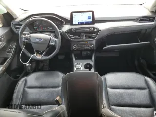 2021 Ford Escape SEL with VIN 1FMCU9H60MUA65018, listed as a Copart auction lot 60699275 with 102,828 mi miles and Clean title. Bid and sale history available at DreamBid. Image 8.
