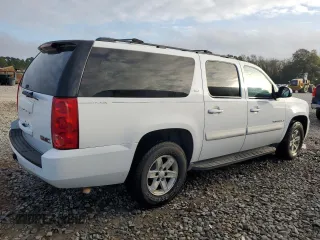 2008 GMC Yukon XL SLT 4SB with VIN 1GKFC16J98R133259, listed as a Copart auction lot 78108664 with 159,571 mi miles and Salvage Title. Bid and sale history available at carsss.com. Image 3.