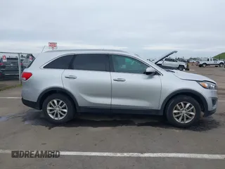 2017 Kia Sorento LX with VIN 5XYPG4A33HG267861, listed as a IAAI auction lot 41859069 with 96,559 mi miles. Bid and sale history available at carsss.com. Image 13.
