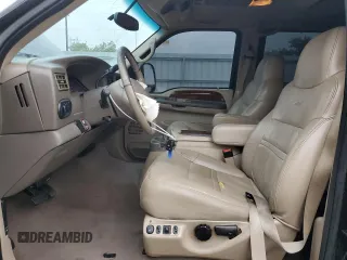 2001 Ford Excursion Limited with VIN 1FMSU43F51EB75087, listed as a Copart auction lot 54844495 with 290,096 mi miles and Salvage Title. Bid and sale history available at DreamBid. Image 7.