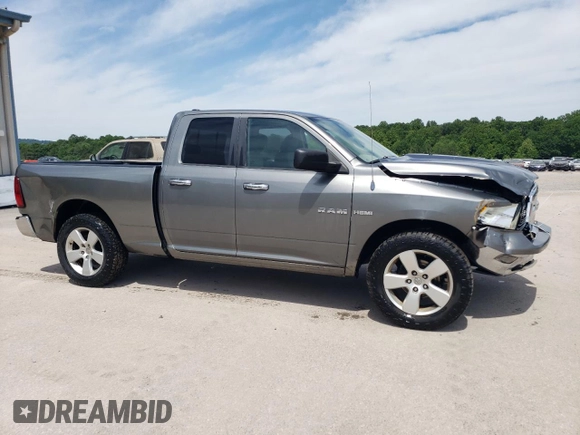 2010 Dodge 1500 Laramie с VIN 1D7RV1GT8AS118940, выставлен на аукционе Copart как лот 57586965 с пробегом 196 433 миль миль и Списание • Salvage title. История ставок и продаж доступна на DreamBid. Изображение 4.
