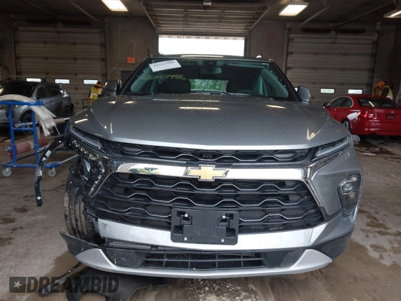 2024 Chevrolet Blazer LT z VIN 3GNKBJRS4RS128378, wystawiony jako IAAI lot #42247986 z przebiegiem 30 839 mil mil oraz . Historia ofert i sprzedaży dostępna na DreamBid. Obrazek 12.