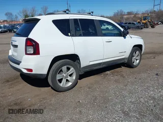 2016 Jeep Compass Sport with VIN 1C4NJDBB6GD647367, listed as a IAAI auction lot 41818920 with 169,037 mi miles and . Bid and sale history available at carsss.com. Image 4.