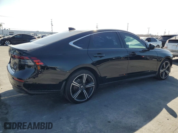 2024 Honda Accord Sport z VIN 1HGCY2F59RA059416, wystawiony jako Copart lot #57873285 z przebiegiem 13 617 mil mil oraz Szkoda całkowita • Salvage title. Historia ofert i sprzedaży dostępna na DreamBid. Obrazek 3.