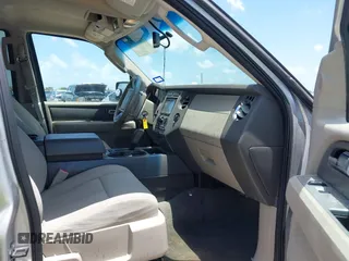 2011 Ford Expedition XLT with VIN 1FMJU1H55BEF22168, listed as a IAAI auction lot 42510766 with 96,498 mi miles and . Bid and sale history available at DreamBid. Image 5.