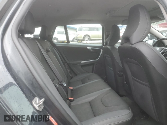 2015 Volvo V60 с VIN YV126MEA6F1206906, выставлен на аукционе Copart как лот 51837425 с пробегом 142 194 миль миль и Чистый • Clean title. История ставок и продаж доступна на DreamBid. Изображение 10.