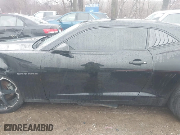 2011 Chevrolet Camaro 2LS с VIN 2G1FA1ED3B9107828, выставлен на аукционе IAAI как лот 41216293 с пробегом 112 066 миль миль и . История ставок и продаж доступна на DreamBid. Изображение 14.