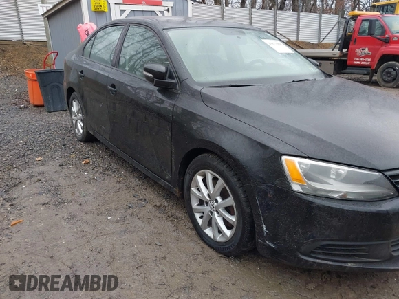 2011 Volkswagen Jetta SE с VIN 3VWBZ7AJ9BM395274, выставлен на аукционе IAAI как лот 41672902 с пробегом 79 218 миль миль и . История ставок и продаж доступна на DreamBid. Изображение 6.