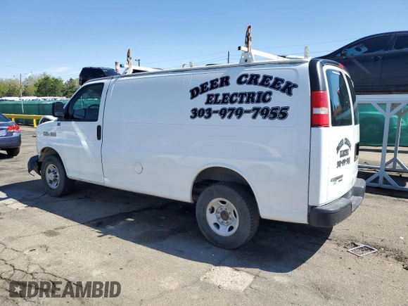 2012 Chevrolet Express Cargo z VIN 1GCWGFCA1C1193688, wystawiony jako Copart lot #54392185 z przebiegiem 133 617 mil mil oraz Szkoda całkowita • Salvage title. Historia ofert i sprzedaży dostępna na DreamBid. Obrazek 2.