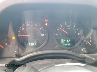 2007 Jeep Wrangler Unlimited Rubicon with VIN 1J4GA69177L102392, listed as a Copart auction lot 53195215 with 166,296 mi miles and Salvage title. Bid and sale history available at DreamBid. Image 9.