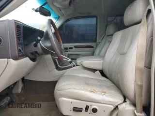 2003 Cadillac Escalade EXT z VIN 3GYEK63N83G159644, wystawiony jako Copart lot #42439275 z przebiegiem 152 420 mil mil oraz Szkoda całkowita • Salvage title. Historia ofert i sprzedaży dostępna na DreamBid. Obrazek 7.