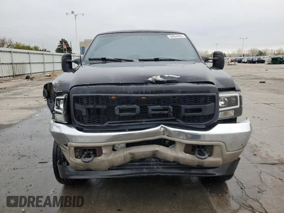 2001 Ford Excursion Limited with VIN 1FMSU43F51EB75087, listed as a Copart auction lot 54844495 with 290,096 mi miles and Salvage Title. Bid and sale history available at DreamBid. Image 5.