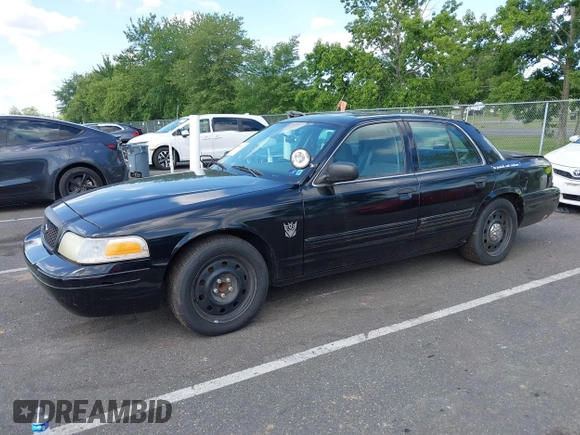 2011 Ford Police Interceptor with VIN 2FABP7BV9BX141326, listed as a IAAI auction lot 42818928 with 110,734 mi miles and . Bid and sale history available at DreamBid. Image 2.