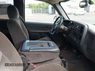 2006 GMC Sierra 1500 SLE1 z VIN 1GTEK19Z56Z291526, wystawiony jako IAAI lot #42319478 z przebiegiem 130 554 mil mil oraz . Historia ofert i sprzedaży dostępna na DreamBid. Obrazek 5.