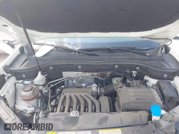 2022 Volkswagen Atlas SE with VIN 1V2WE2CA1NC217119, listed as a IAAI auction lot 42251488 with 45,034 mi miles and . Bid and sale history available at DreamBid. Image 10.