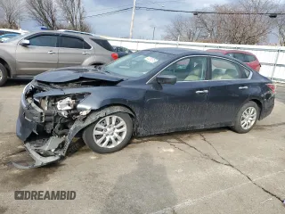 2014 Nissan Altima 2.5 with VIN 1N4AL3AP8EN387986, listed as a Copart auction lot 47010715 with 245,542 mi miles and Salvage Title. Bid and sale history available at carsss.com. Image 1.