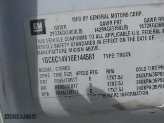 2006 Chevrolet Silverado 1500 Work Truck with VIN 1GCEC14V16E144581, listed as a IAAI auction lot 41368021 with 268,321 mi miles. Bid and sale history available at carsss.com. Image 9.