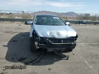 2015 Hyundai Sonata Hybrid Limited with VIN KMHEC4A48FA128958, listed as a Copart auction lot 49995725 with 100,631 mi miles and Salvage Title. Bid and sale history available at carsss.com. Image 10.