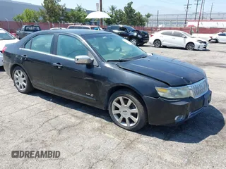 2008 Lincoln MKZ with VIN 3LNHM26T58R668548, listed as a IAAI auction lot 42784580 with 101,609 mi miles and . Bid and sale history available at DreamBid. Image 1.