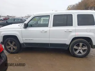 2016 Jeep Patriot High Altitude with VIN 1C4NJRFB4GD639081, listed as a IAAI auction lot 40924588 with 123,668 mi miles and . Bid and sale history available at carsss.com. Image 14.