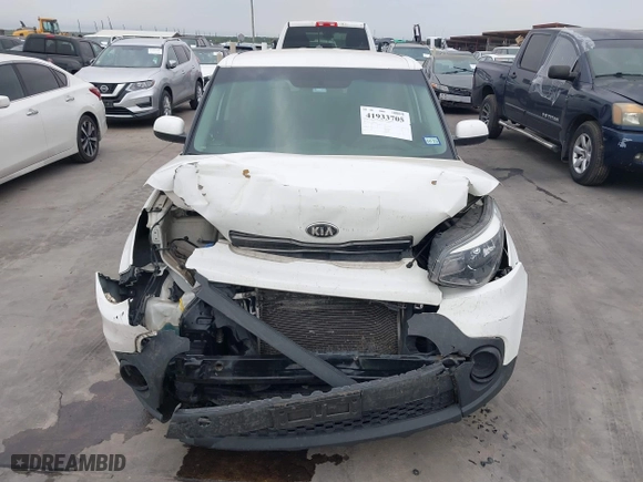 2017 Kia Soul with VIN KNDJN2A23H7457020, listed as a IAAI auction lot 41933705 with 80,887 mi miles. Bid and sale history available at carsss.com. Image 13.