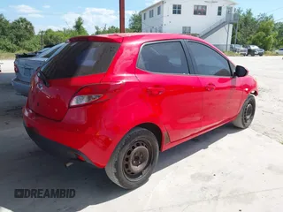 2014 Mazda 2 Sport with VIN JM1DE1KY4E0174415, listed as a IAAI auction lot 42190504 with 179,864 mi miles. Bid and sale history available at carsss.com. Image 4.