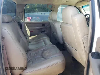 2005 Chevrolet Silverado 3500 LT with VIN 1GCJC33295F944586, listed as a Copart auction lot 71230574 with 326,804 mi miles and Salvage Title. Bid and sale history available at carsss.com. Image 10.