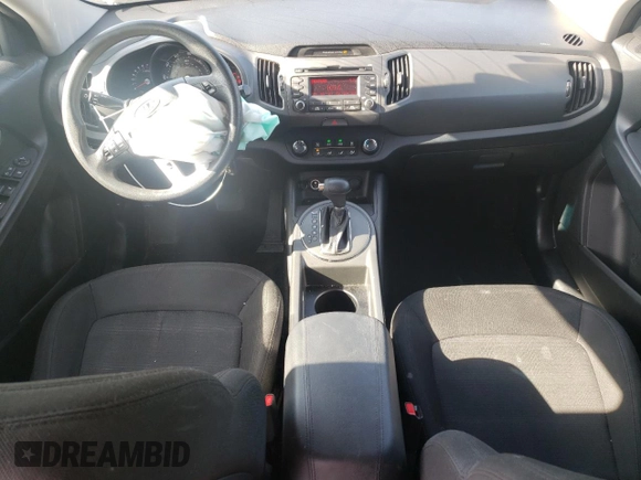 2011 Kia Sportage LX z VIN KNDPBCA2XB7102202, wystawiony jako Copart lot #55606785 z przebiegiem 84 311 mil mil oraz Szkoda całkowita • Salvage title. Historia ofert i sprzedaży dostępna na DreamBid. Obrazek 8.
