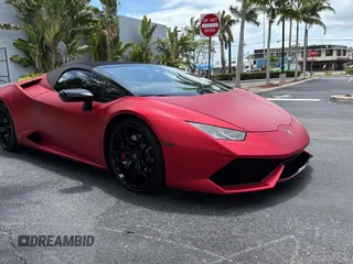 2019 Lamborghini Huracan z VIN ZHWUR2ZF0KLA11750, wystawiony jako Copart lot #54367815 z przebiegiem 24 641 mil mil oraz Tytuł czysty. Historia ofert i sprzedaży dostępna na DreamBid. Obrazek 1.