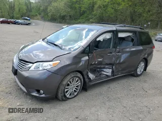 2012 Toyota Sienna XLE AAS z VIN 5TDYK3DC6CS248919, wystawiony jako Copart lot #55470505 z przebiegiem 79 761 mil mil oraz Szkoda całkowita • Salvage title. Historia ofert i sprzedaży dostępna na DreamBid. Obrazek 1.