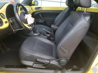 2016 Volkswagen Beetle SE с VIN 3VWJ17AT9GM605867, выставлен на аукционе Copart как лот 41690005 с пробегом 46 090 миль миль и Списание • Salvage title. История ставок и продаж доступна на DreamBid. Изображение 7.