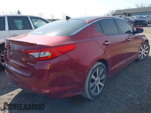 2012 Kia Optima SX z VIN 5XXGR4A60CG049992, wystawiony jako IAAI lot #41760937 z przebiegiem 153 769 mil mil oraz . Historia ofert i sprzedaży dostępna na DreamBid. Obrazek 4.