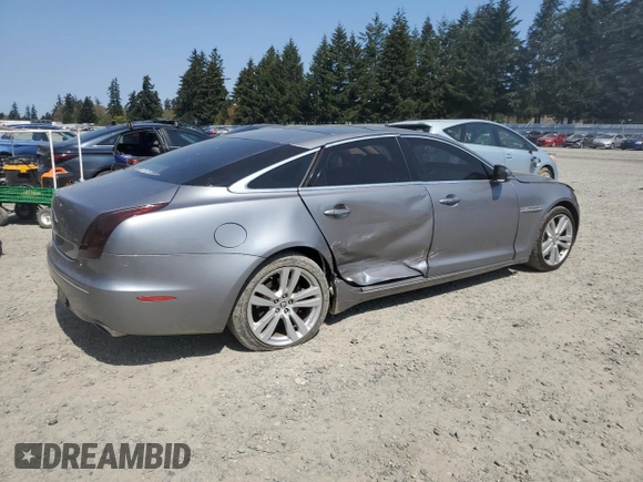 2011 Jaguar XJ with VIN SAJWA2GB2BLV17314, listed as a Copart auction lot 53533495 with 95,899 mi miles and Salvage Title. Bid and sale history available at carsss.com. Image 3.